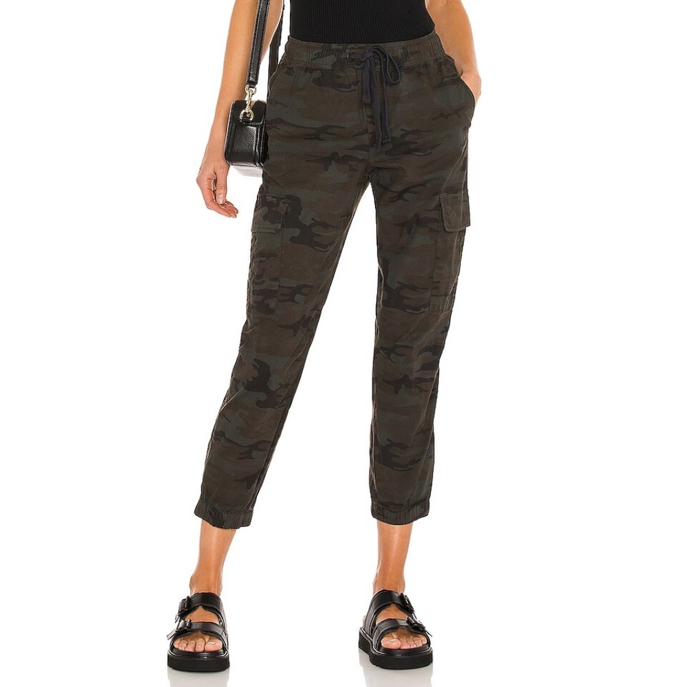 NWOT Sanctuary Squad Cargo Jogger Forest Camo